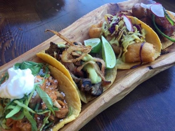 cocina condesa taco platter