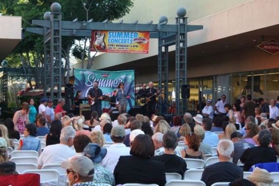 outdoor concerts janss